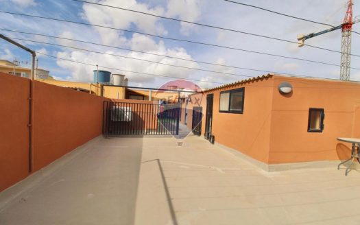 Zurrieq | 3 Bedroom Apartment + Air space | €402,000